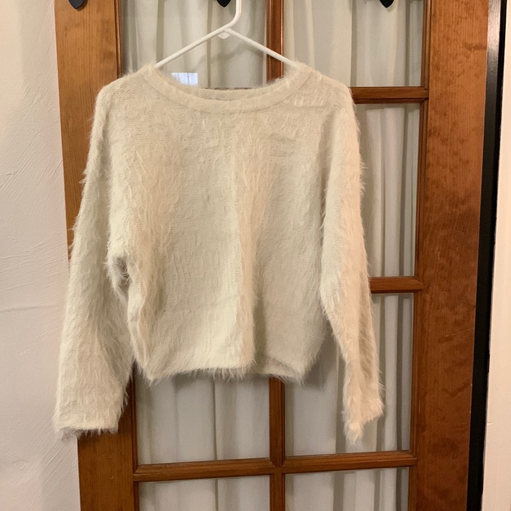 Ivory sweater S